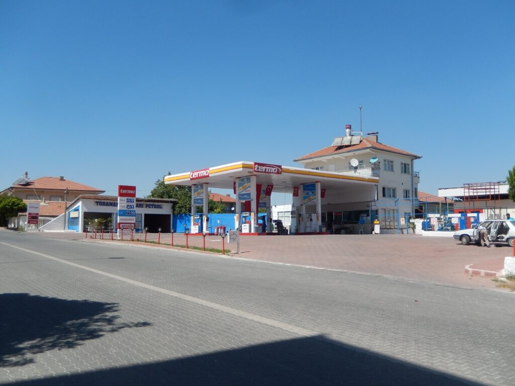 Toramanoğulları Petrol